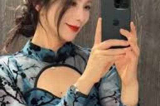 知名男星曝港圈潜规则！被男富豪开价1500万包养遭女星睡衣诱惑