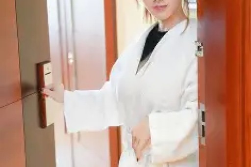 离婚后发现前夫婚内出轨能否提出损害赔偿？