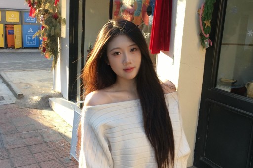 陈晓出轨林允闹离婚？陈妍希晒绿帽写真意有所指？瓜主的回应来了！